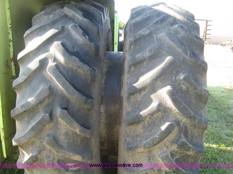 image for item L6310 1981 Steiger Couger III PTA251 4WD tractor