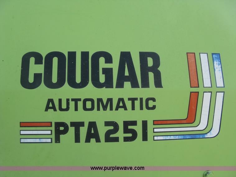 image for item L6310 1981 Steiger Couger III PTA251 4WD tractor