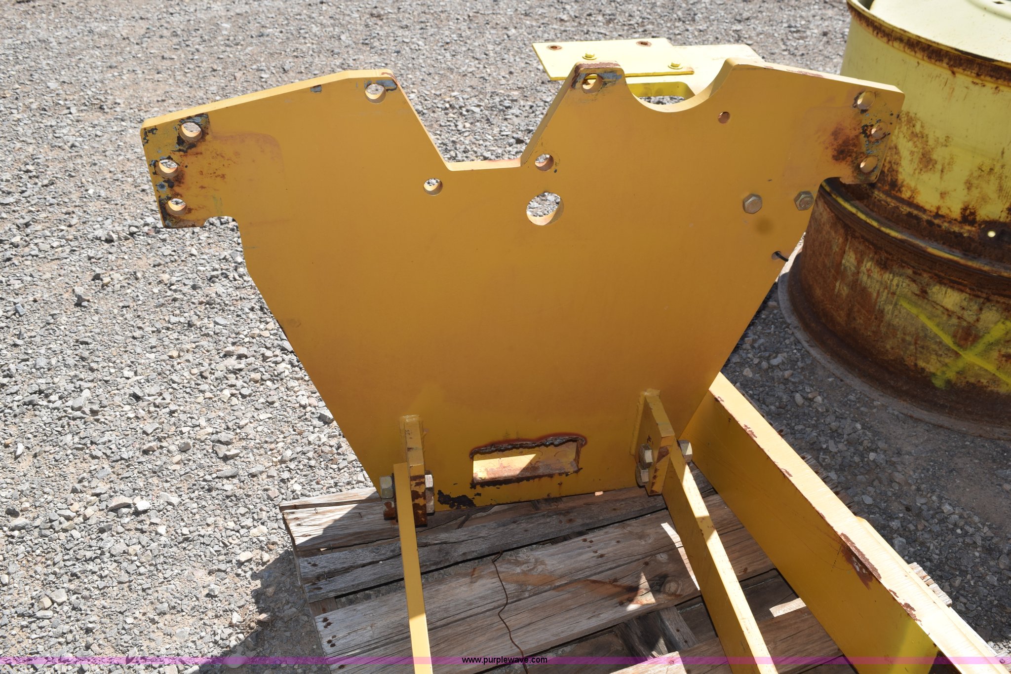 John Deere 9330 pan scraper hitch conversion in Alva, OK Item BI9292