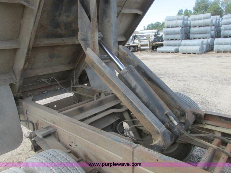 image for item A8859 1998 GMC Sierra 3500HD SL flatbed pickup truck