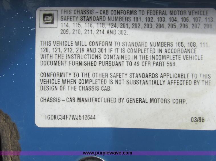 image for item A8859 1998 GMC Sierra 3500HD SL flatbed pickup truck