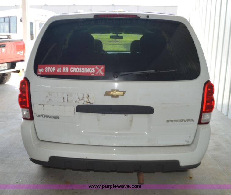 image for item AX9246 2006 Chevrolet Uplander van