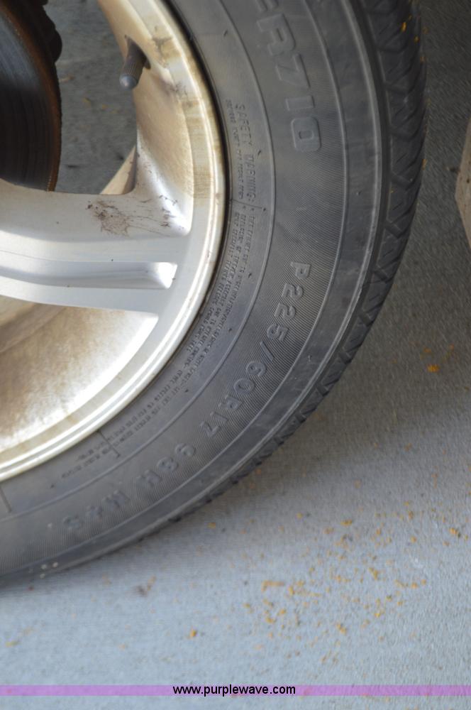 image for item AX9246 2006 Chevrolet Uplander van