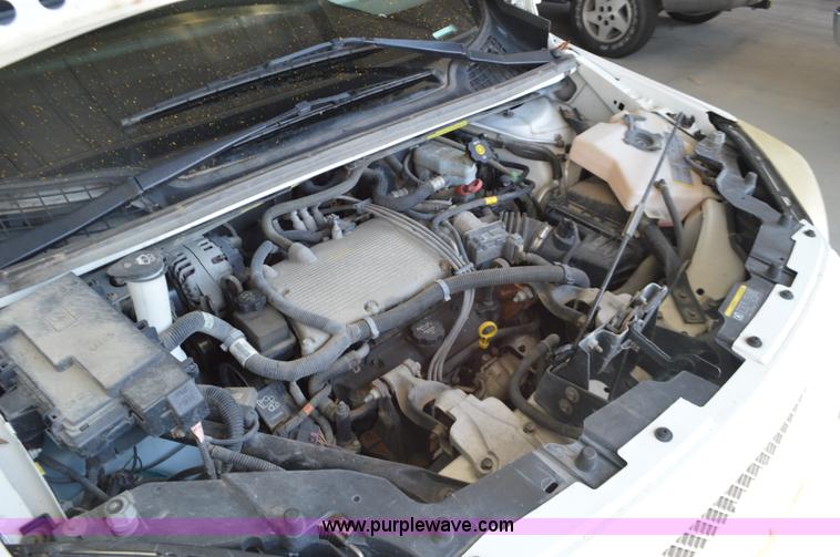 image for item AX9246 2006 Chevrolet Uplander van