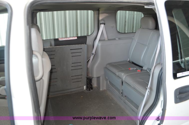 image for item AX9246 2006 Chevrolet Uplander van