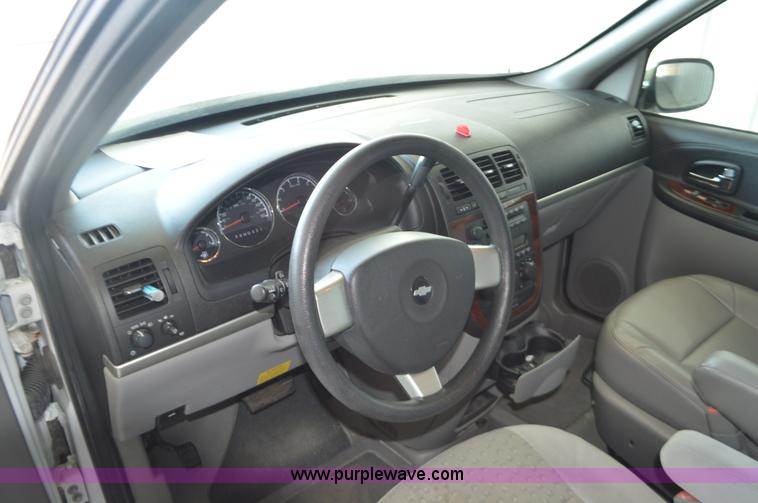 image for item AX9246 2006 Chevrolet Uplander van