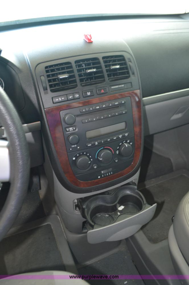 image for item AX9246 2006 Chevrolet Uplander van