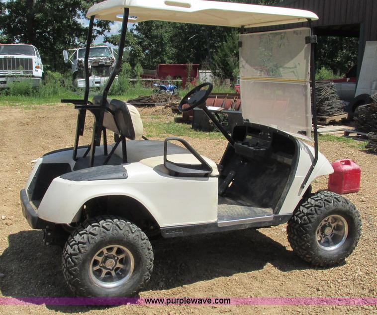 image for item AY9816 Ez-go golf cart