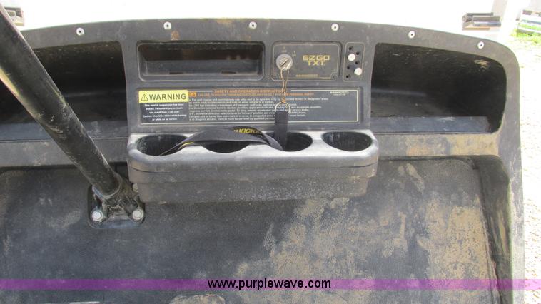 image for item AY9816 Ez-go golf cart