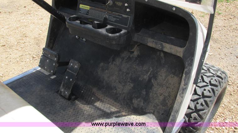 image for item AY9816 Ez-go golf cart