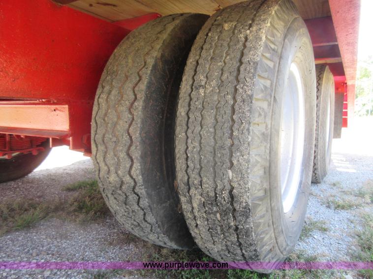 image for item BK9671 1985 Belshe T-8 equipment trailer