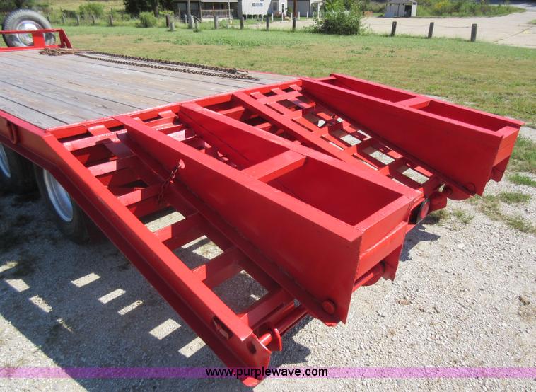 image for item BK9671 1985 Belshe T-8 equipment trailer