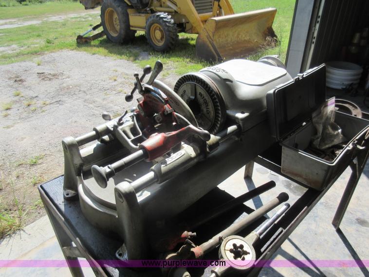 image for item BK9673 Ridgid 500 pipe threading machine