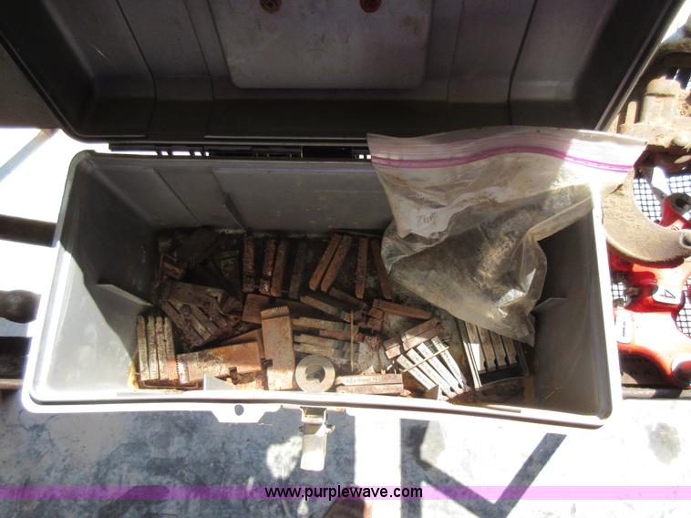 image for item BK9673 Ridgid 500 pipe threading machine