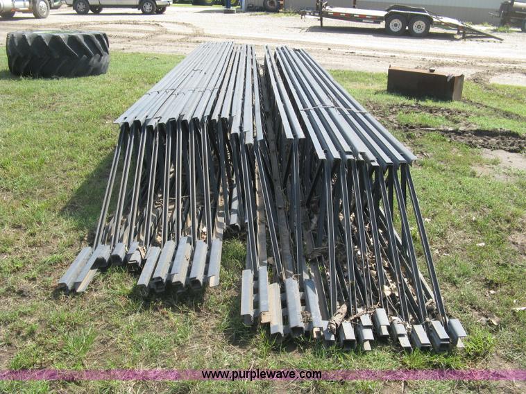 image for item BR9504 (20) steel trusses