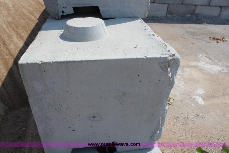 image for item D1730 (50) concrete jumbo blocks