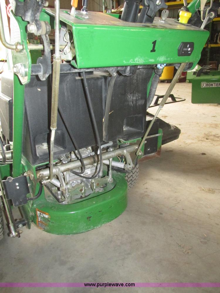 image for item H1167 John Deere 7 IRON II lawn mower