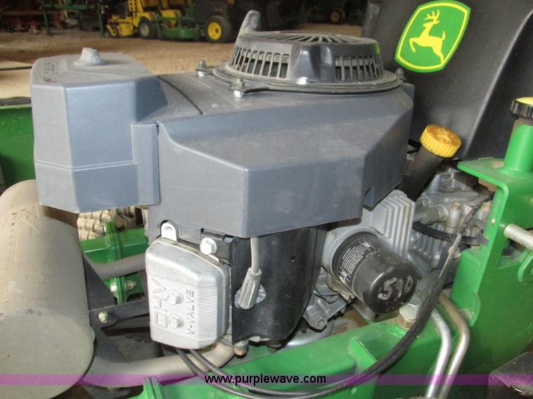 image for item H1167 John Deere 7 IRON II lawn mower