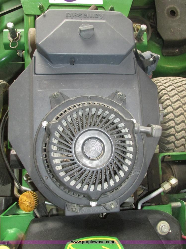 image for item H1167 John Deere 7 IRON II lawn mower