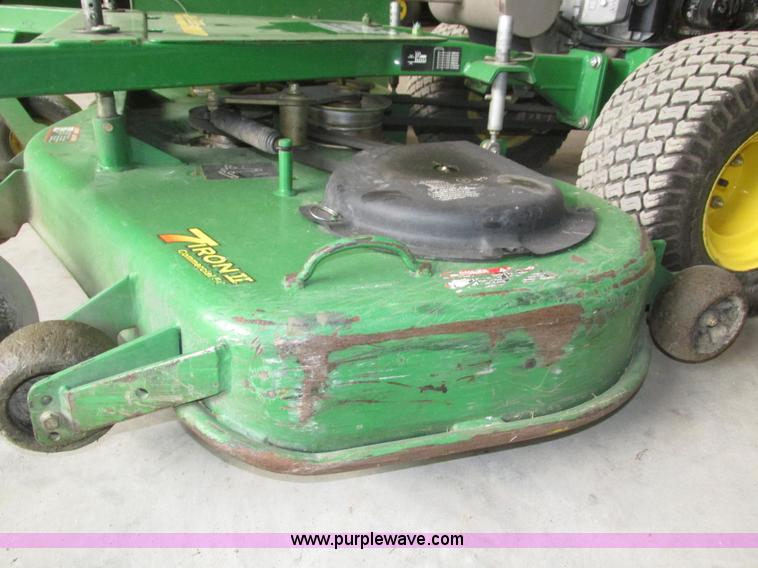 image for item H1167 John Deere 7 IRON II lawn mower
