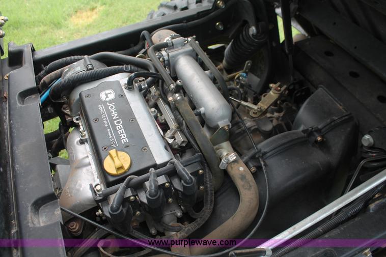 image for item H8149 2011 John Deere Gator 825i UTV