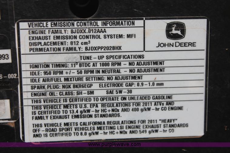 image for item H8149 2011 John Deere Gator 825i UTV