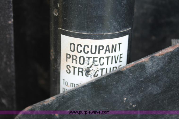 image for item H8150 2011 John Deere Gator 855D UTV