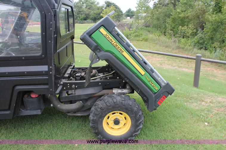 image for item H8150 2011 John Deere Gator 855D UTV