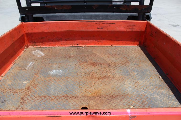 image for item I1654 2005 Kubota RTV900 utility vehicle