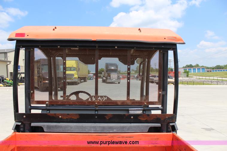 image for item I1654 2005 Kubota RTV900 utility vehicle