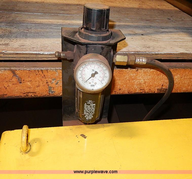 image for item I9453 Koike Sanso Kogyo torch and plasma cutting pattern table