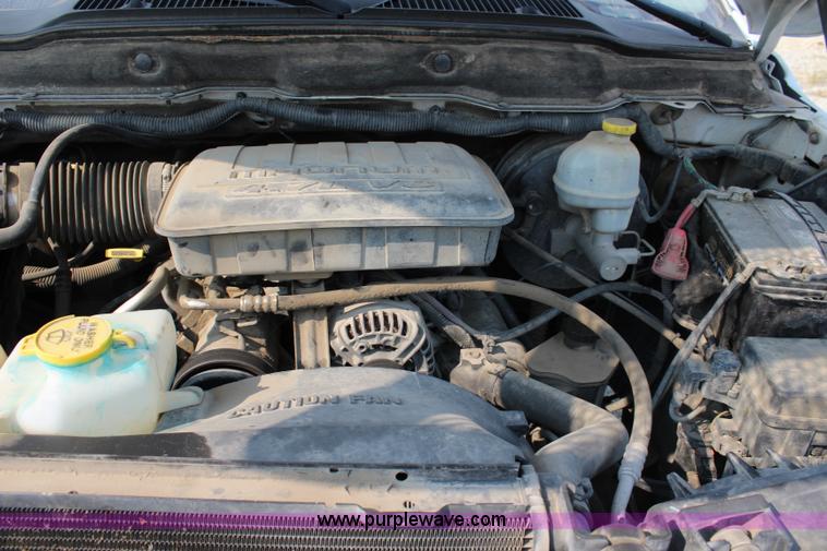 image for item J3690 2005 Dodge Ram 1500 pickup truck