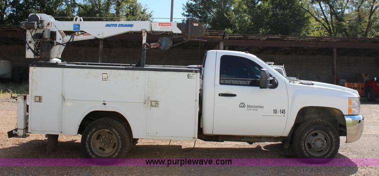 image for item J4419 2007 Chevrolet Silverado 3500HD service truck
