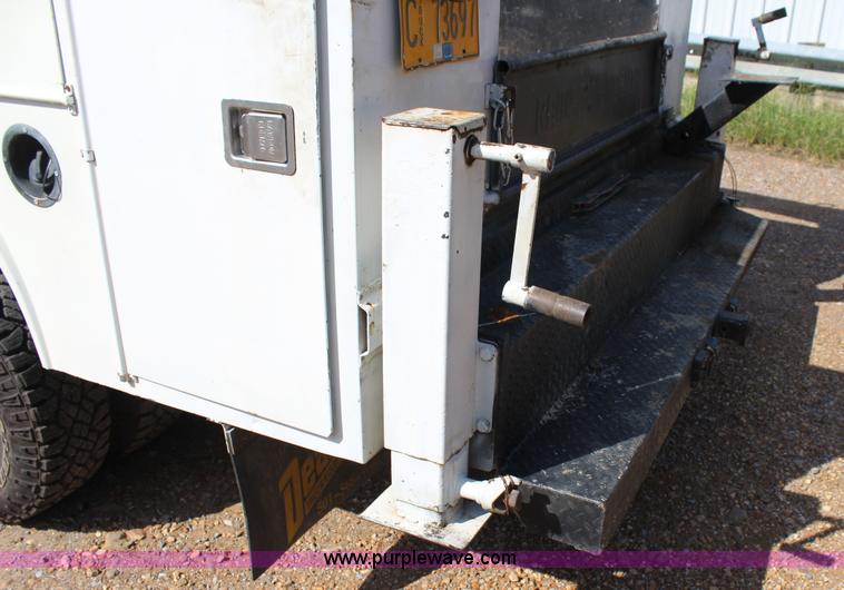 image for item J4419 2007 Chevrolet Silverado 3500HD service truck