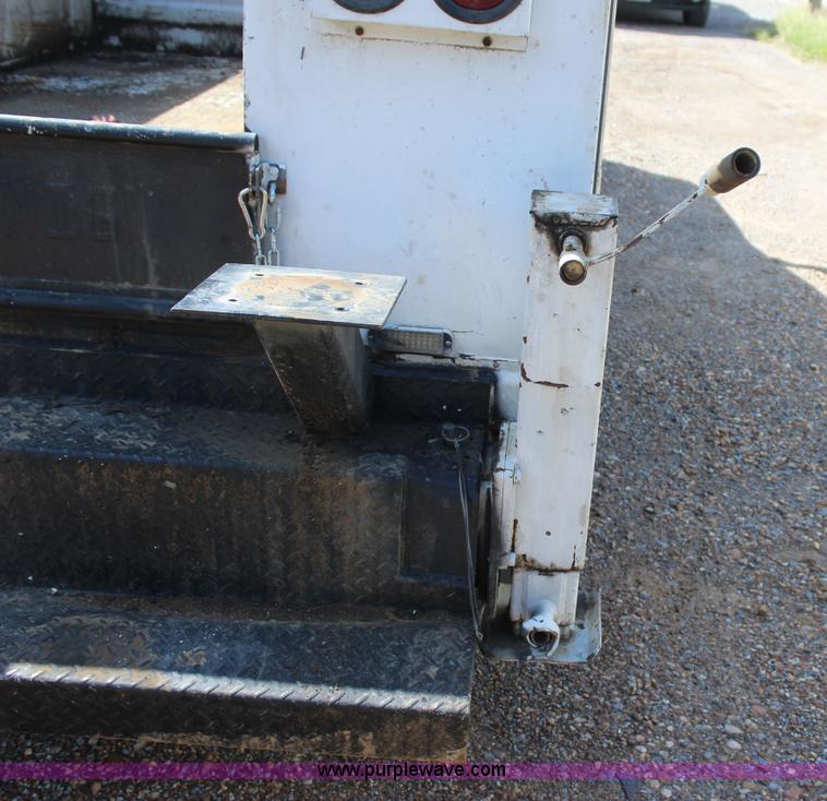 image for item J4419 2007 Chevrolet Silverado 3500HD service truck