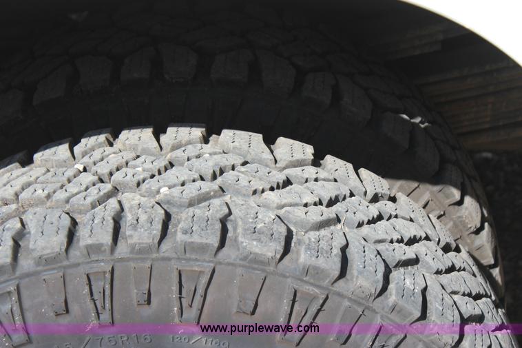 image for item J4419 2007 Chevrolet Silverado 3500HD service truck