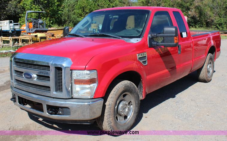 image for item J4421 2009 Ford F250 Super Duty XLT SuperCab pickup truck