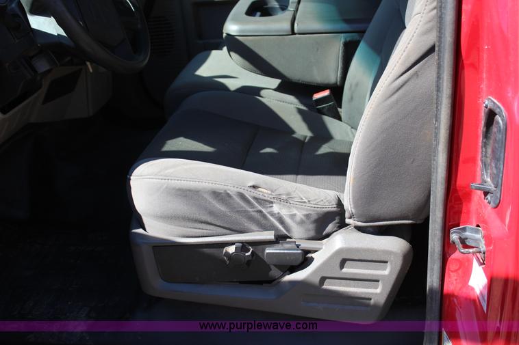 image for item J4421 2009 Ford F250 Super Duty XLT SuperCab pickup truck