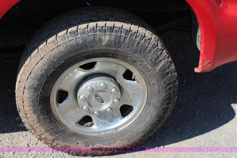 image for item J4421 2009 Ford F250 Super Duty XLT SuperCab pickup truck