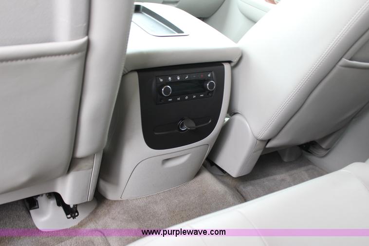 image for item J4424 2009 GMC Yukon SLT SUV