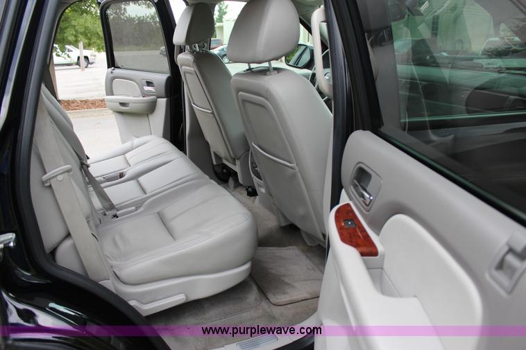 image for item J4424 2009 GMC Yukon SLT SUV