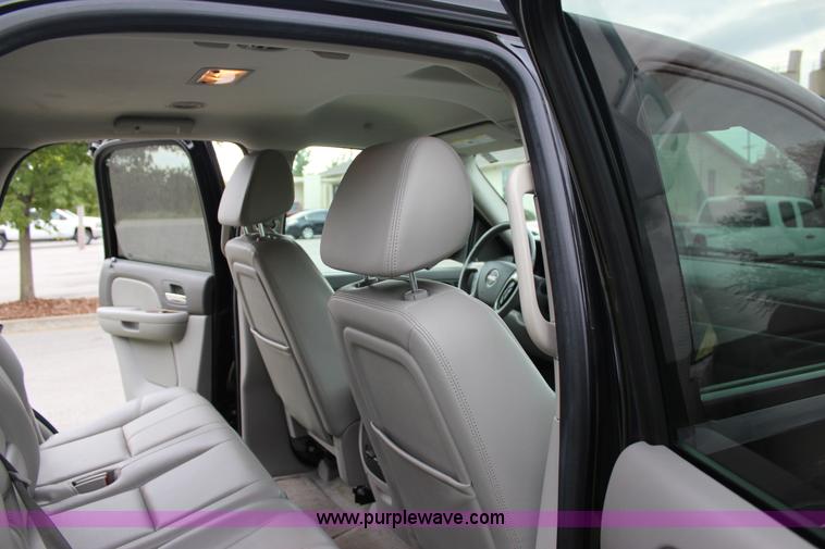 image for item J4424 2009 GMC Yukon SLT SUV