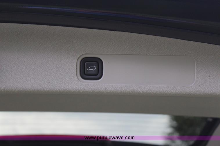 image for item J4424 2009 GMC Yukon SLT SUV