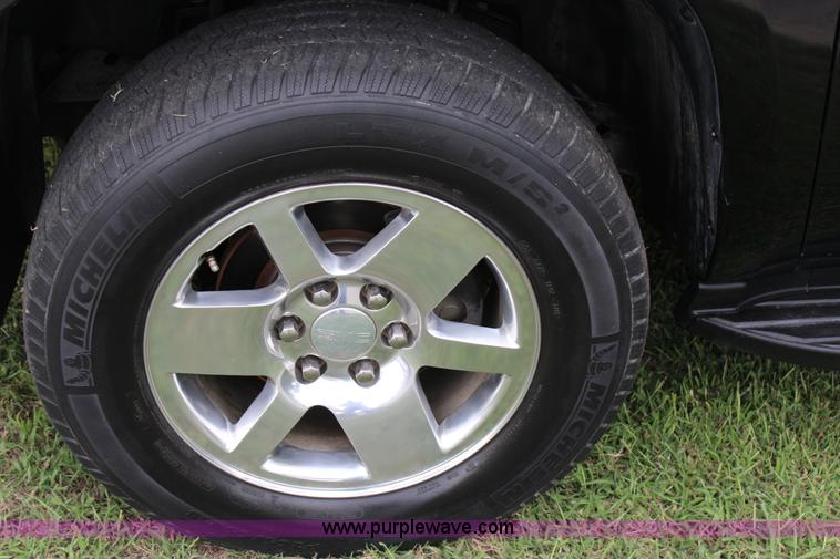 image for item J4424 2009 GMC Yukon SLT SUV