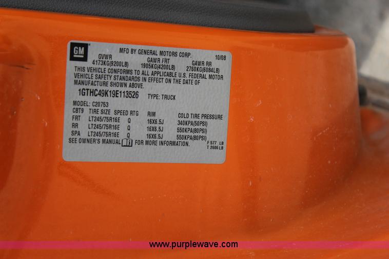 image for item J4427 2009 GMC Sierra 2500HD Ext. Cab pickup truck