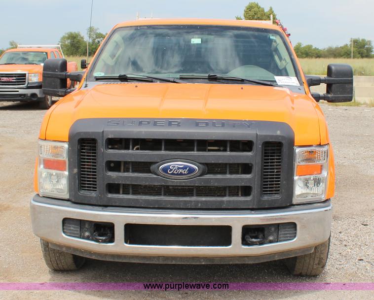 image for item J4428 2010 Ford F250 Super Duty XL SuperCab pickup truck