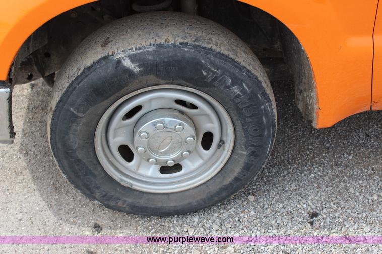 image for item J4428 2010 Ford F250 Super Duty XL SuperCab pickup truck