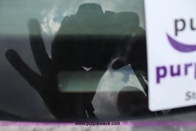 image for item J4430 2010 Ford F250 Super Duty XL SuperCab pickup truck