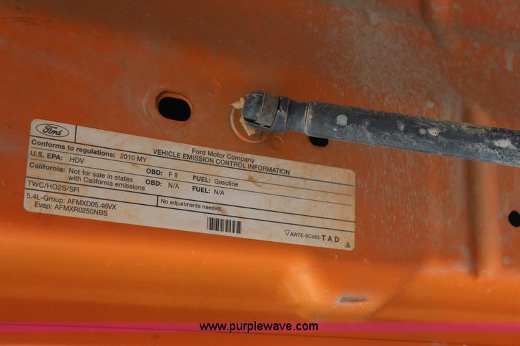 image for item J4430 2010 Ford F250 Super Duty XL SuperCab pickup truck