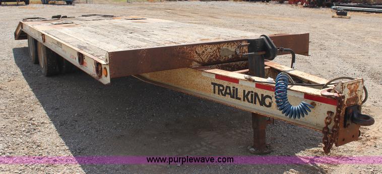 image for item J4468 1994 Trail King 40 equipment trailer